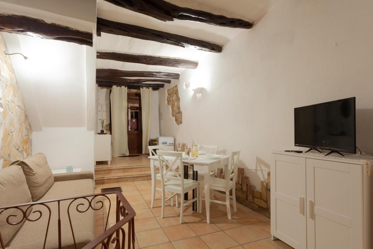 Centro Storico CagliariCasa Tipica Sarda Apartment Exterior photo